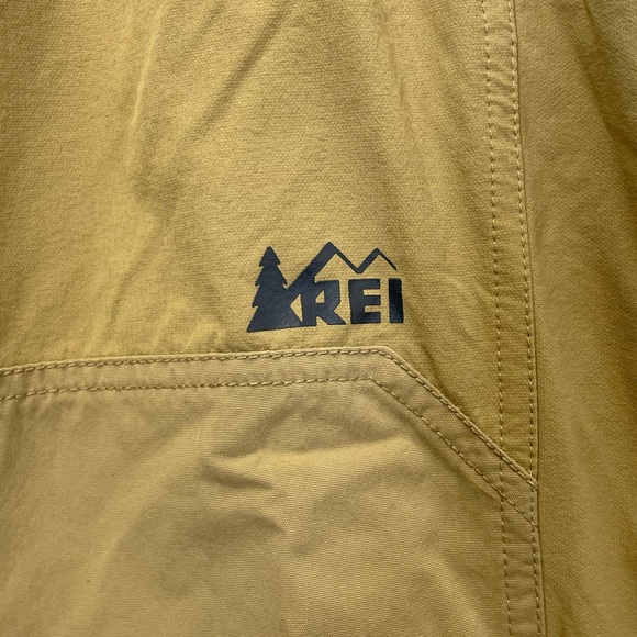 Hiking Pants 34 W x 30 L - Picture 3 of 10